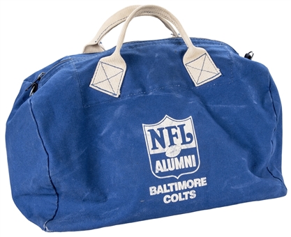 1970s Johnny Unitas Baltimore Colts NFL Alumni Gym Bag (MEARS)